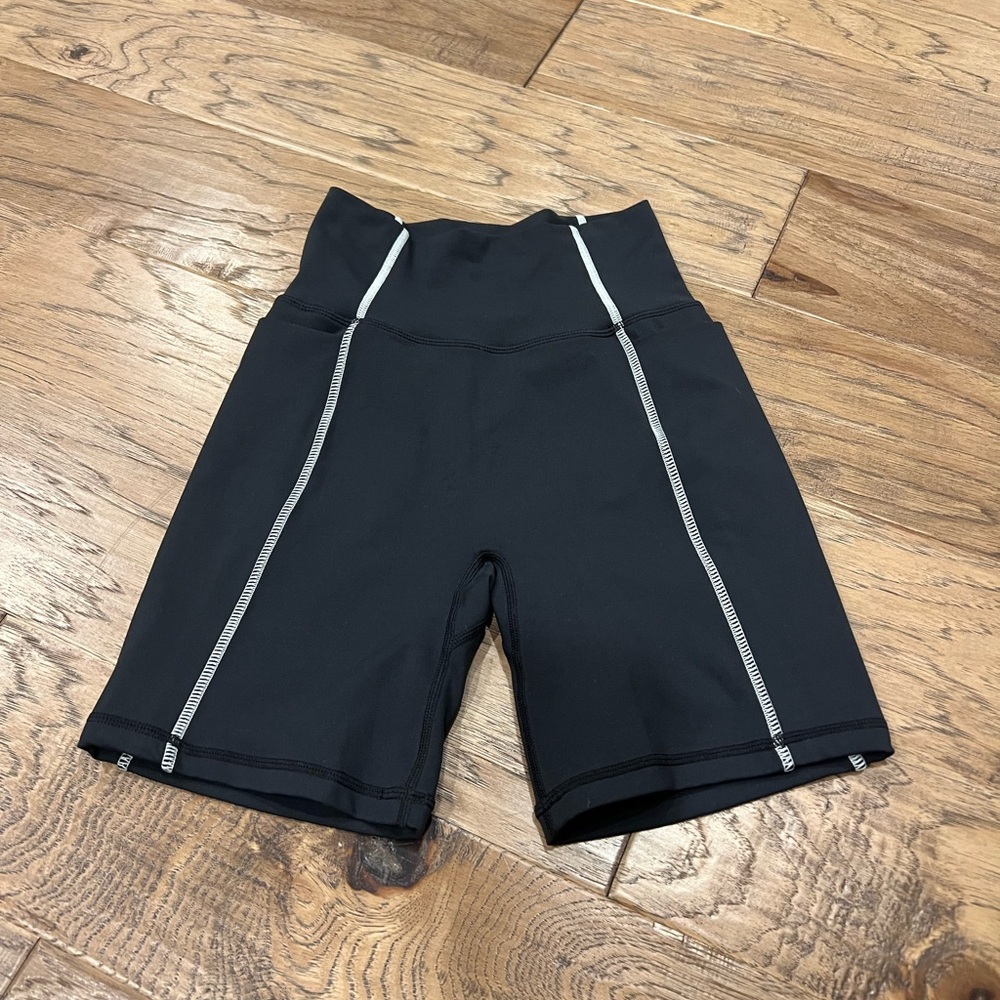 Ptula Yvette Shorts 6”